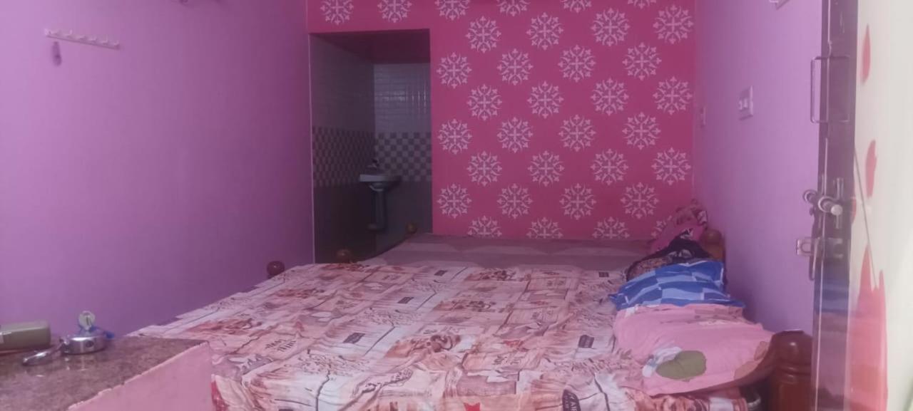 Amp Lodge Vellore Ngoại thất bức ảnh