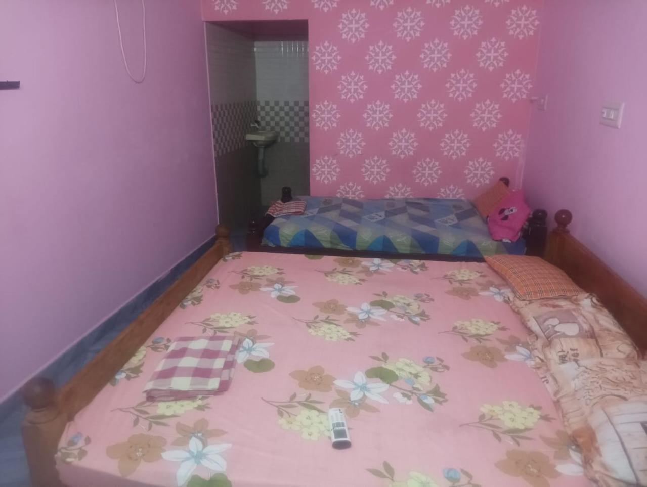 Amp Lodge Vellore Ngoại thất bức ảnh