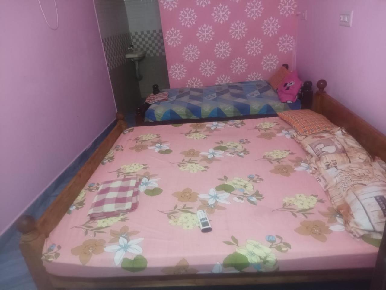 Amp Lodge Vellore Ngoại thất bức ảnh